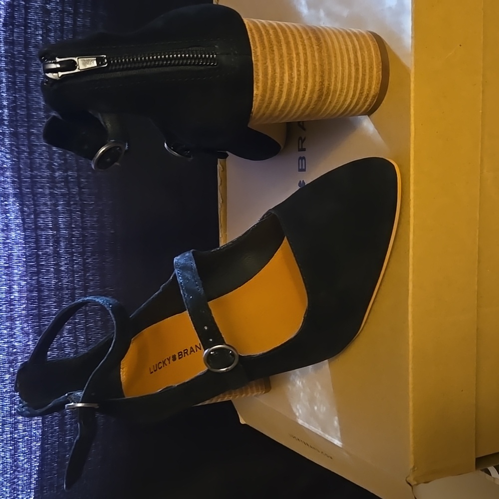 Lucky brand suede heels